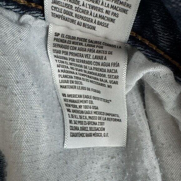 American Eagle Outfitters BOY midi shorts blue super stretch denim size 14 - Picture 7 of 7